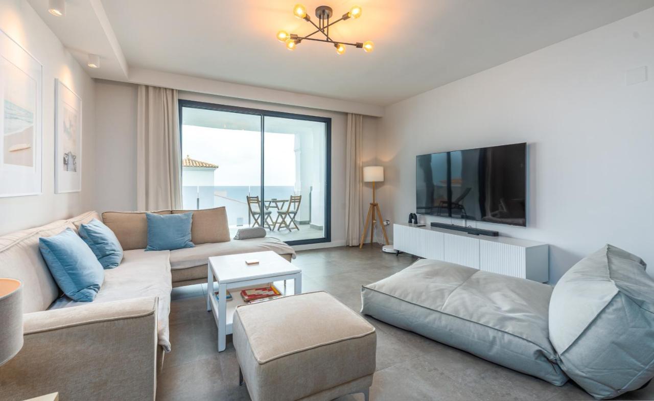 Luxurious Apartment With Sea Views Blue Suites B2-103 Manilva Exterior photo