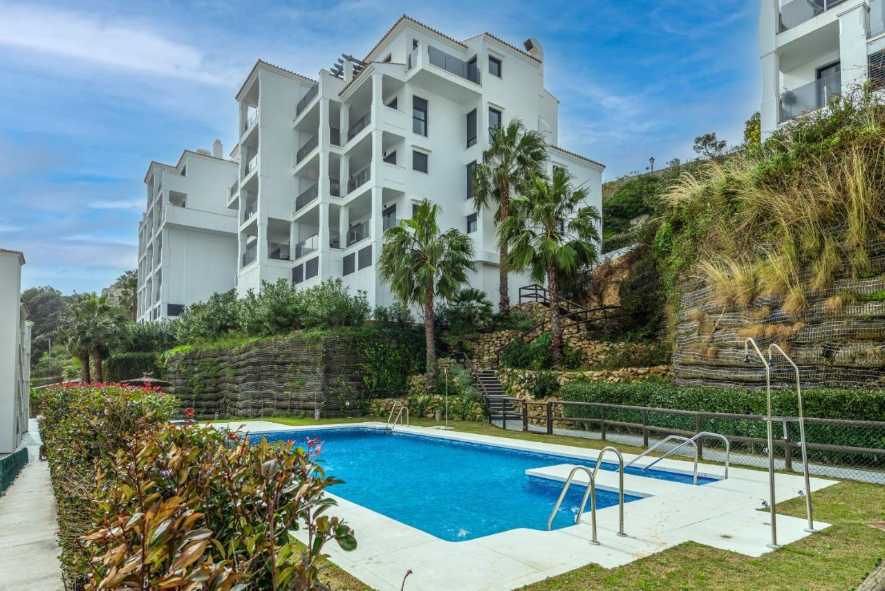 Luxurious Apartment With Sea Views Blue Suites B2-103 Manilva Exterior photo