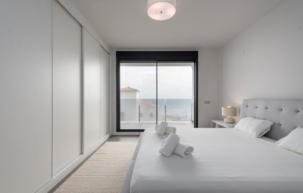 Luxurious Apartment With Sea Views Blue Suites B2-103 Manilva Exterior photo